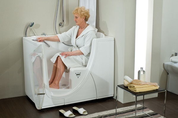 Сидячие ванны удобны для пожилых людей